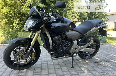 Honda CB 600F Hornet 2007 - пробіг 25 тис. км