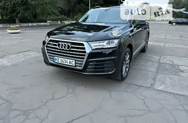 Audi Q7 2018 - пробег 57 тыс. км