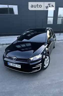 Volkswagen e-Golf 2015 - пробіг 100 тис. км