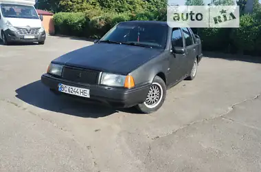 Volvo 460 1990 - пробіг 320 тис. км