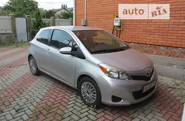 Toyota Yaris 2013 - пробіг 104 тис. км