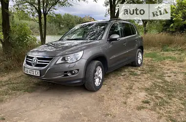 Volkswagen Tiguan 2010 - пробіг 250 тис. км