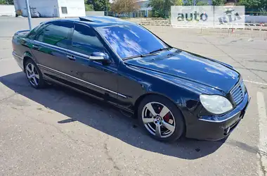 Mercedes-Benz S-Class 2003 - пробег 253 тыс. км