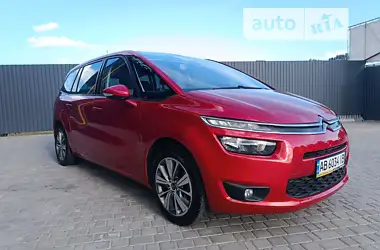 Citroen Grand C4 Picasso 2015 - пробег 200 тыс. км