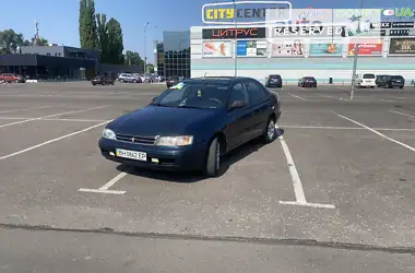 Toyota Carina 1993 - пробіг 400 тис. км