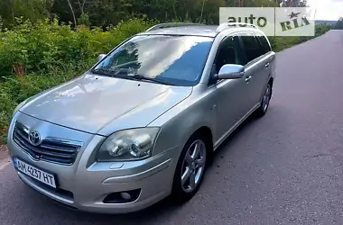 Toyota Avensis 2006 - пробіг 200 тис. км