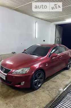 Lexus IS 2007 - пробег 263 тыс. км