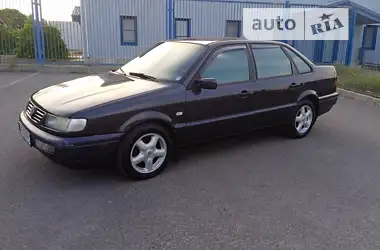 Volkswagen Passat 1996 - пробег 401 тыс. км