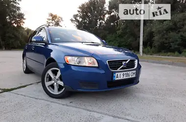 Volvo V50 2010 - пробіг 273 тис. км