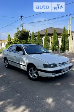 Toyota Carina E 1992 - пробег 256 тыс. км