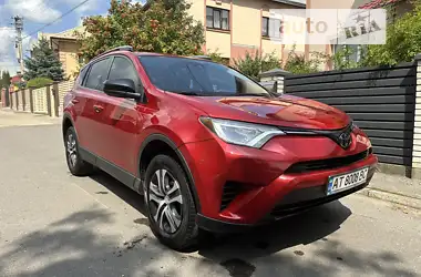 Toyota RAV4 2017 - пробег 64 тыс. км