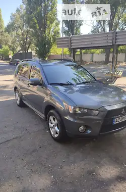 Mitsubishi Outlander 2011 - пробіг 201 тис. км