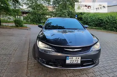 Chrysler 200 2016 - пробег 74 тыс. км