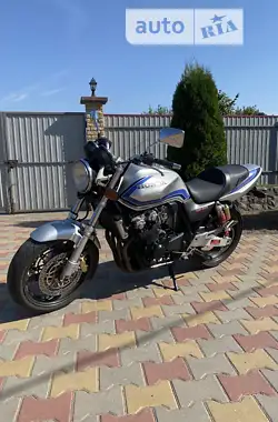 Honda CB 400SF 2001 - пробег 72 тыс. км