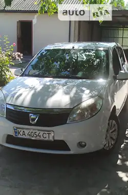 Dacia Sandero 2011 - пробіг 197 тис. км