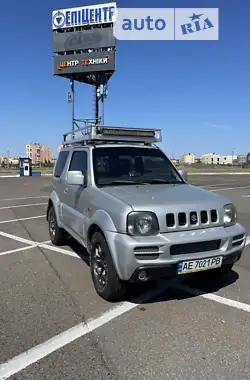 Suzuki Jimny 2006 - пробег 197 тыс. км