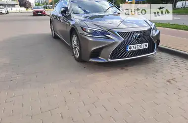 Lexus LS 2019 - пробіг 50 тис. км