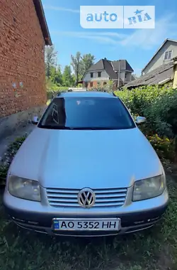 Volkswagen Bora 2002 - пробіг 372 тис. км