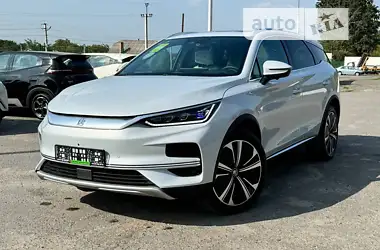 BYD Tang AWD 2024 - пробег 1 тыс. км