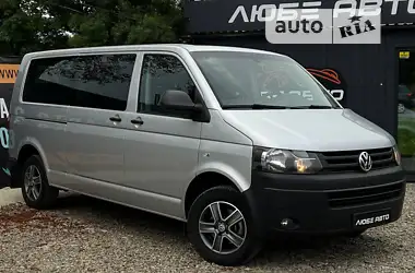 Volkswagen Caravelle 2013 - пробіг 381 тис. км