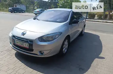 Renault Fluence 2011 - пробег 177 тыс. км