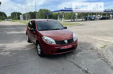 Dacia Sandero 2009 - пробег 120 тыс. км