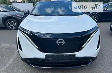 Nissan Ariya 2022 - пробіг 5 тис. км