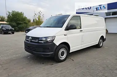 Volkswagen Transporter 2018 - пробег 223 тыс. км