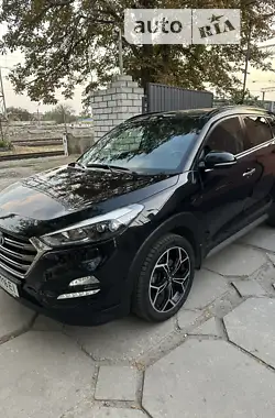 Hyundai Tucson 2018 - пробіг 35 тис. км