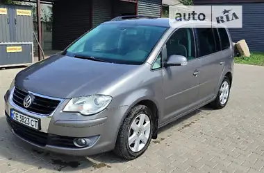 Volkswagen Touran 2007 - пробег 357 тыс. км