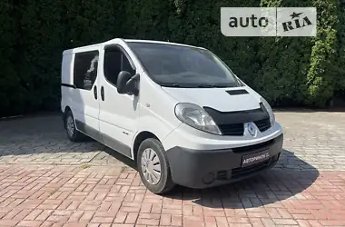 Renault Trafic 2010 - пробег 350 тыс. км