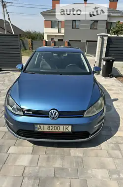 Volkswagen e-Golf 2015 - пробіг 98 тис. км