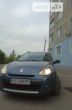 Renault Clio 2009 - пробіг 174 тис. км