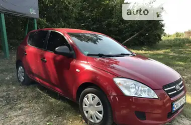 Kia Ceed 2009 - пробіг 241 тис. км