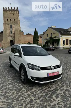 Volkswagen Cross Touran 2011 - пробіг 240 тис. км