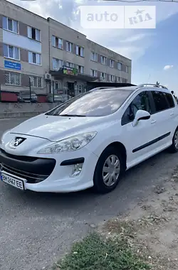 Peugeot 308 2011 - пробіг 292 тис. км