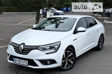 Renault Megane 2019 - пробіг 140 тис. км