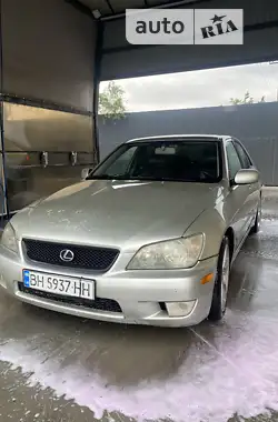 Lexus IS 2002 - пробег 270 тыс. км