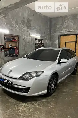 Renault Laguna 2008 - пробіг 243 тис. км