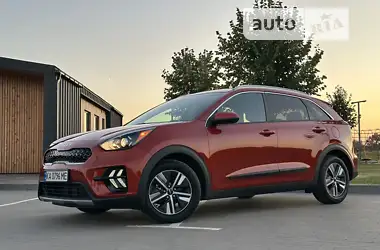 Kia Niro 2021 - пробіг 14 тис. км