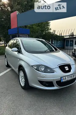 SEAT Toledo 2006 - пробіг 274 тис. км