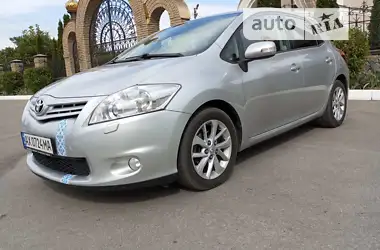 Toyota Auris 2012 - пробіг 232 тис. км