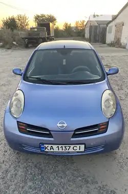 Nissan Micra 2003 - пробег 300 тыс. км