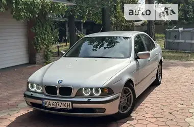 BMW 5 Series 2000 - пробег 425 тыс. км