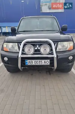 Mitsubishi Pajero 2005 - пробег 350 тыс. км