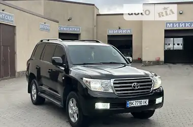 Toyota Land Cruiser 2008 - пробег 251 тыс. км