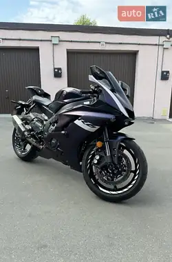 Yamaha YZF R6 2021 - пробег 7 тыс. км