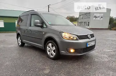 Volkswagen Caddy 2013 - пробег 246 тыс. км