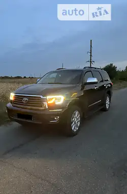 Toyota Sequoia 2016 - пробіг 111 тис. км