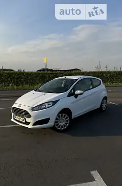 Ford Fiesta 2013 - пробег 199 тыс. км